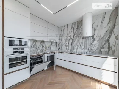 Sale of 3-room apartment 120 sq. m. on 1B John McCain Street • ID