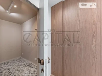 Sale of 3-room apartment 120 sq. m. on 1B John McCain Street • ID