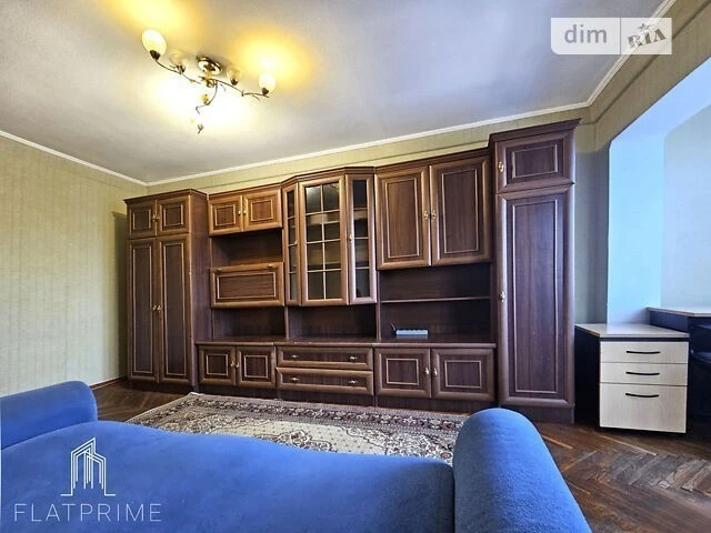 Продаж 2к квартири 55 кв. м на вул. Івана Виговського 11 • I