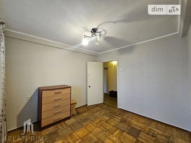 Продаж 2к квартири 55 кв. м на вул. Івана Виговського 11 • I