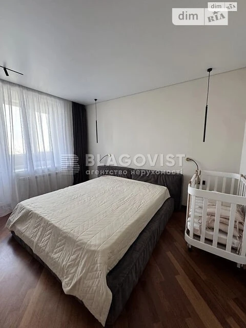 Sale of 5-room apartment 163 sq. m on Mykoly Bazhana Avenue 10 • ID