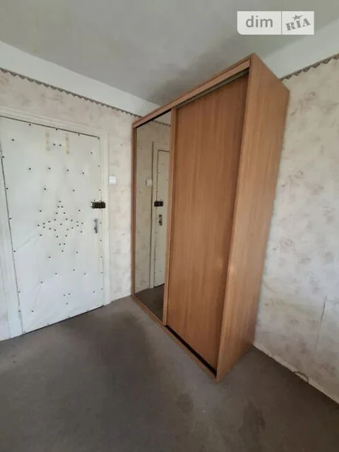 Продажа комнаты 16.6 кв. м по ул. Мирослава Поповича 8 • ID