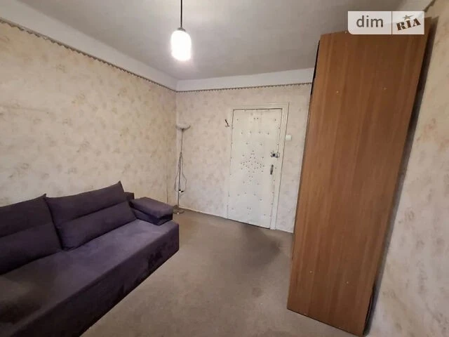 Продаж кімнати 16.6 кв. м на вул. Мирослава Поповича 8 • ID