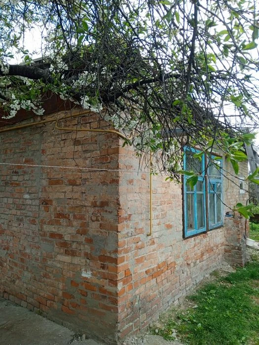 Продам частину будинку в Полтаві.