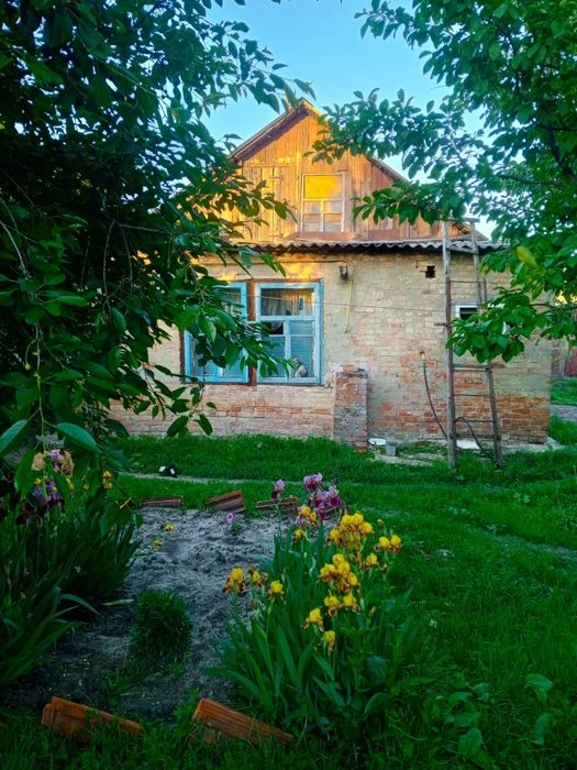 Продам частину будинку в Полтаві.