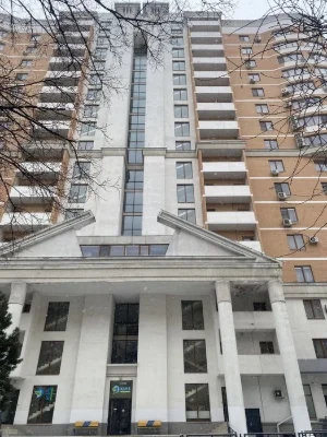 Ляпунова 16 Продам 3- к.кв Авантаж