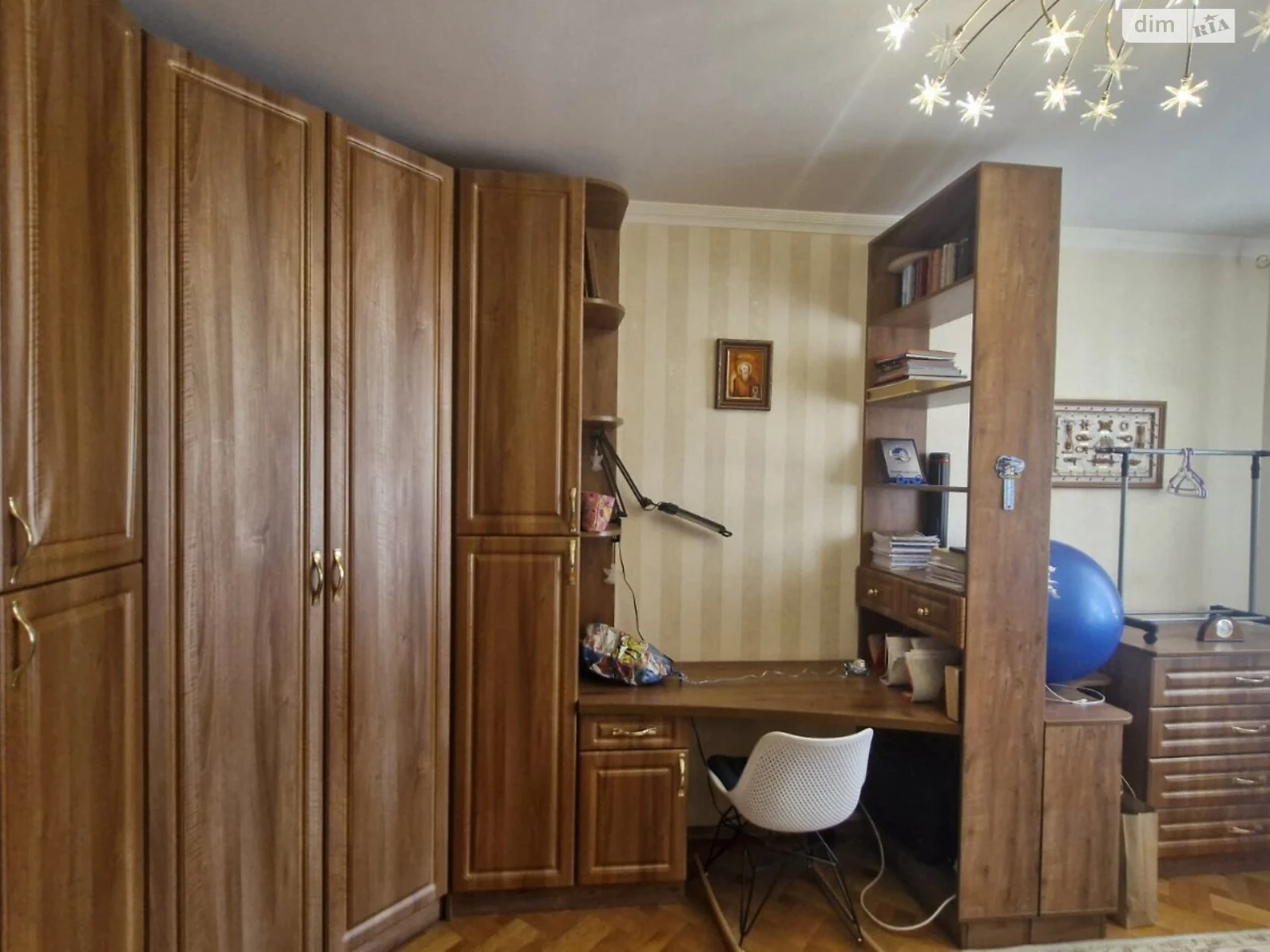 Продажа квартир Приморский.