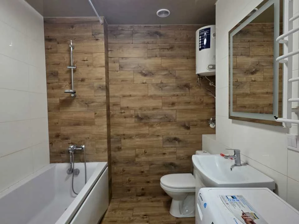 Apartment. Kharkiv, Gvardeytsiv-Shyronintsiv st.