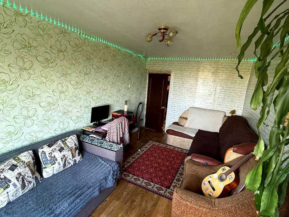 Apartment. Dnipro, Danylo Halytskogo St. (Budyonnogo)