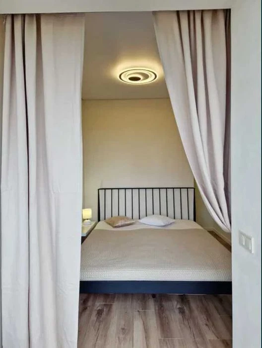 1 room in a new brick building with an independent water heater on PEREMOZ (720715
