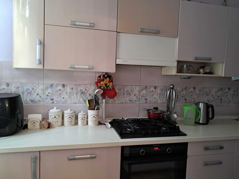 4 к. квартира на Нежинской, 292885