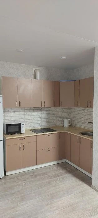For sale new building residential complex Ptichka 40m 5/9 floor European-quality repair, furniture, tech