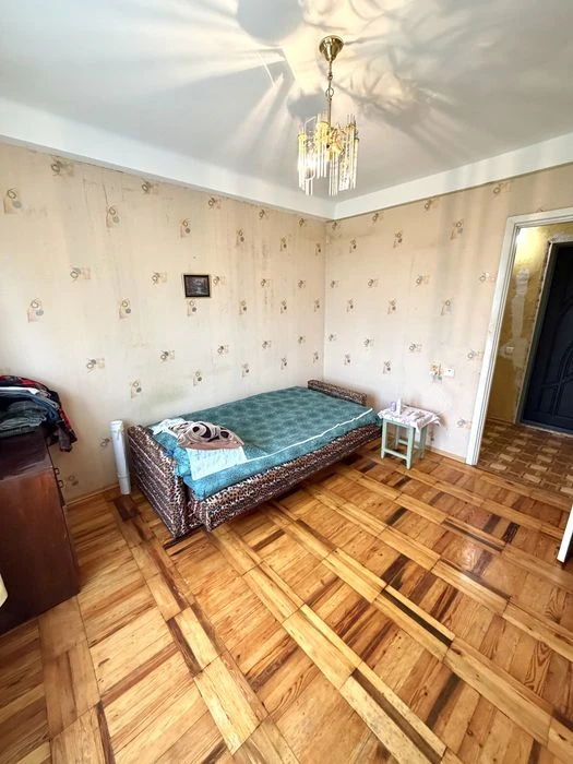 Продается 2 ком квартира в Хортицком р-не по проспекту Юбиле