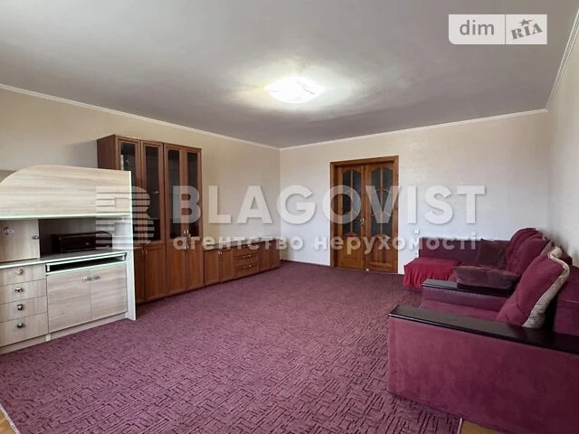 For sale 2-room apartment 72.6 sq. m. on Darnytskyi Blvd. 8 • ID 3473