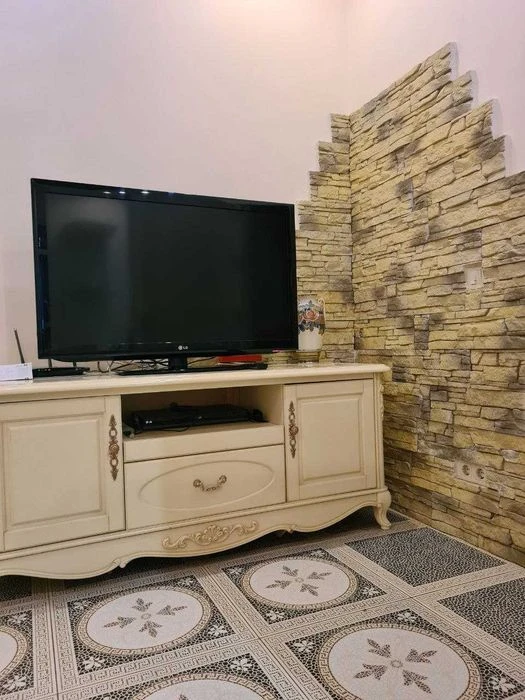 В продаже 3 комнатная квартира Сталинка в центре + терраса,