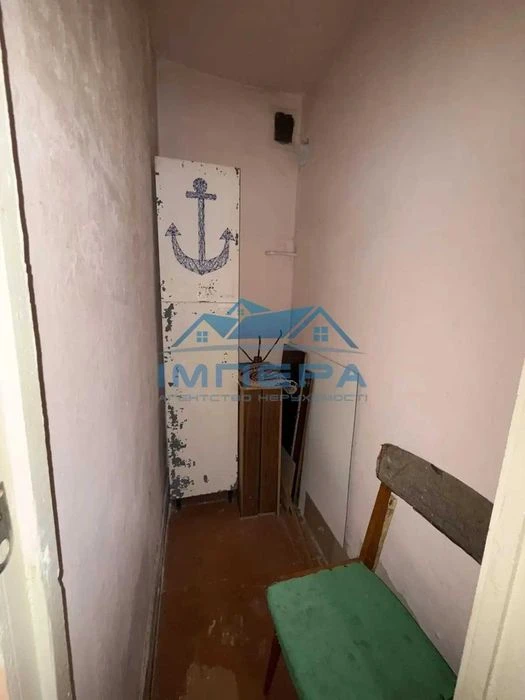 Продаж 1к квартири на Алмазному. 40м2. Цегла