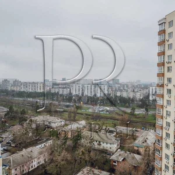 2-room apartment for sale 68 m², Krakivska St., 27