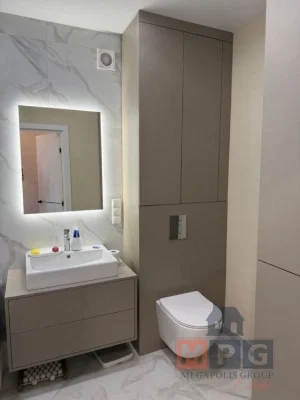 For sale 2 km / 50m2 / Valentynivska 20B