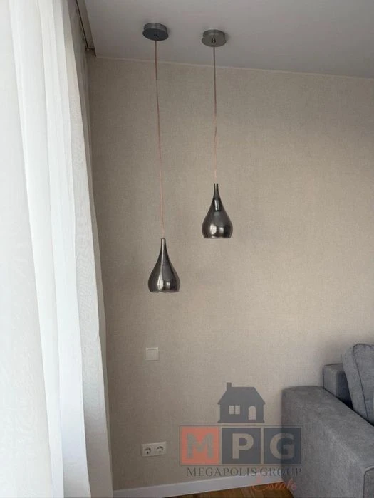 For sale 2 km / 50m2 / Valentynivska 20B