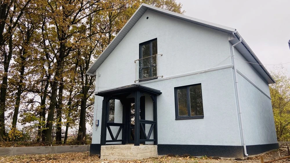 House with finishing touches and heating