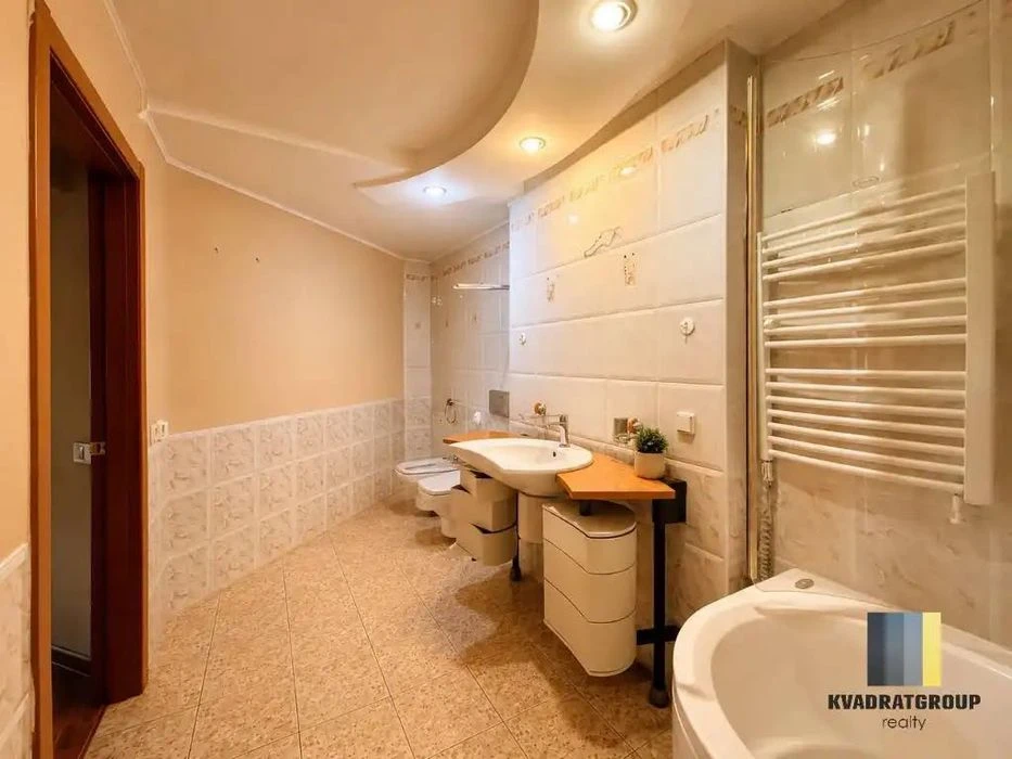 Литейная 9 центр 4 комнатная квартира сдам квартиру сичесл