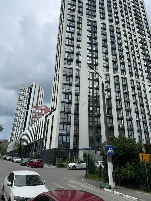 Apartment for sale 46 sq. m., Start residential complex, Sholudenka st., without a room