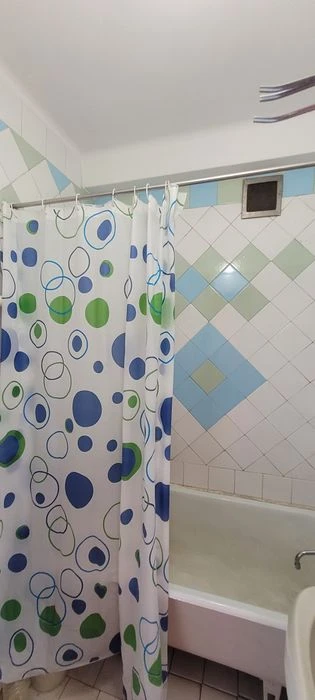 Neat 2-room apartment, 2nd Shevch. mkr.