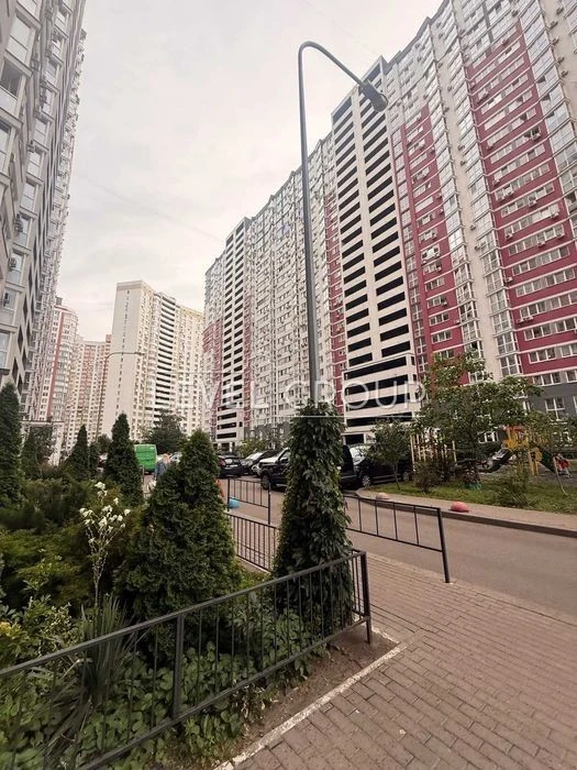 Сучасна 1кім з ремонтом ЖК Позняки-4а Драгоманова вул. 2, Да