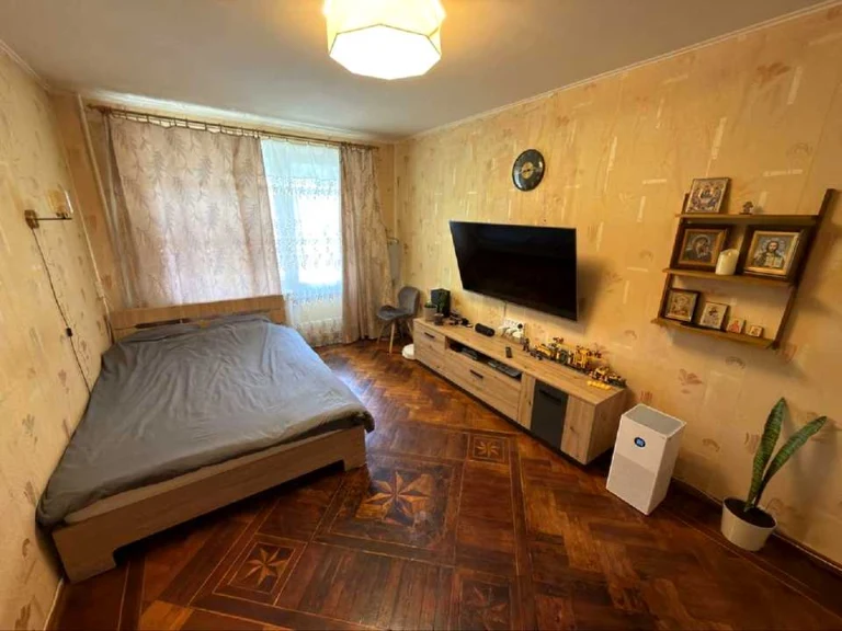 Apartment. Kharkiv, Mokhnatska St.