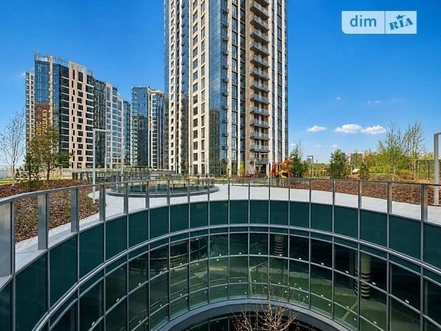 Продаж 4к квартири 190 кв. м на вул. Андрія Верхогляда 26 •