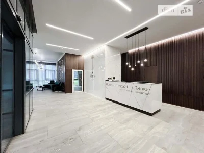 Продаж 4к квартири 190 кв. м на вул. Андрія Верхогляда 26 •