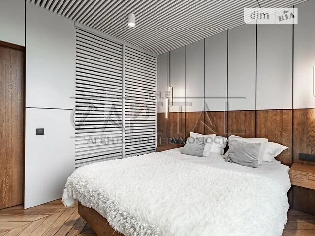 Sale of 2-room apartment 58 sq. m. on Ismail Gasprinskoho St. 3