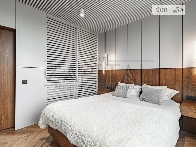 Sale of 2-room apartment 58 sq. m. on Ismail Gasprinskoho St. 3