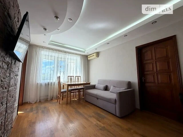 For sale 2-room apartment 42.6 sq. m on Rusanivska embankment 4 • ID 347