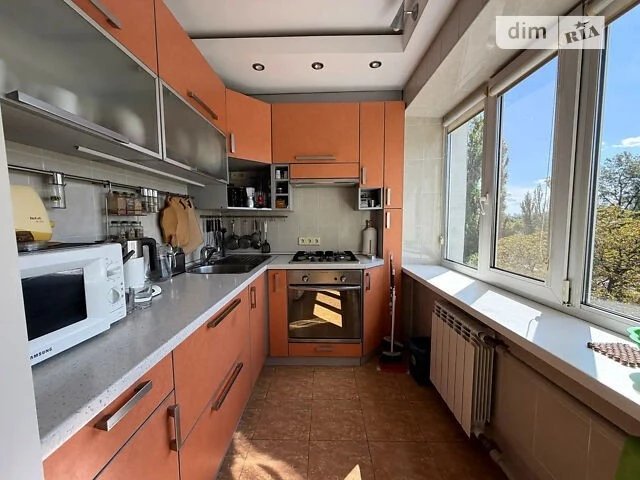 For sale 2-room apartment 42.6 sq. m on Rusanivska embankment 4 • ID 347