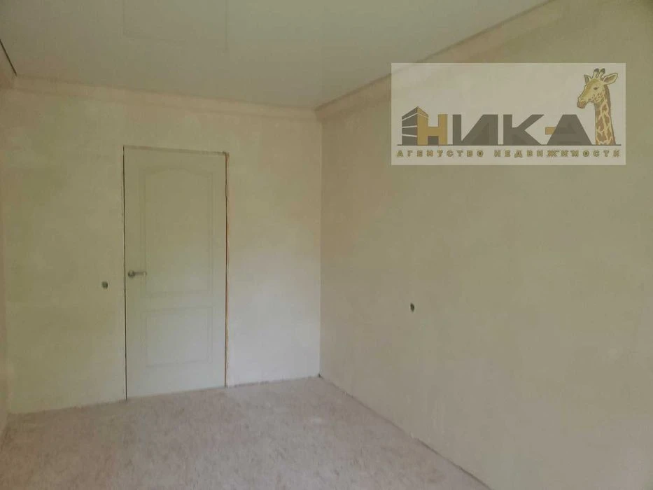 4-room apartment for sale on Zaporizhzhia Kozats'ka St.