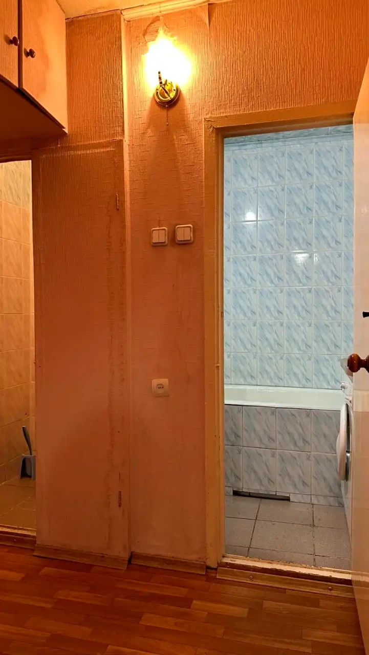 Apartment for sale 2-room. 55.7 m² 8/16 floor.