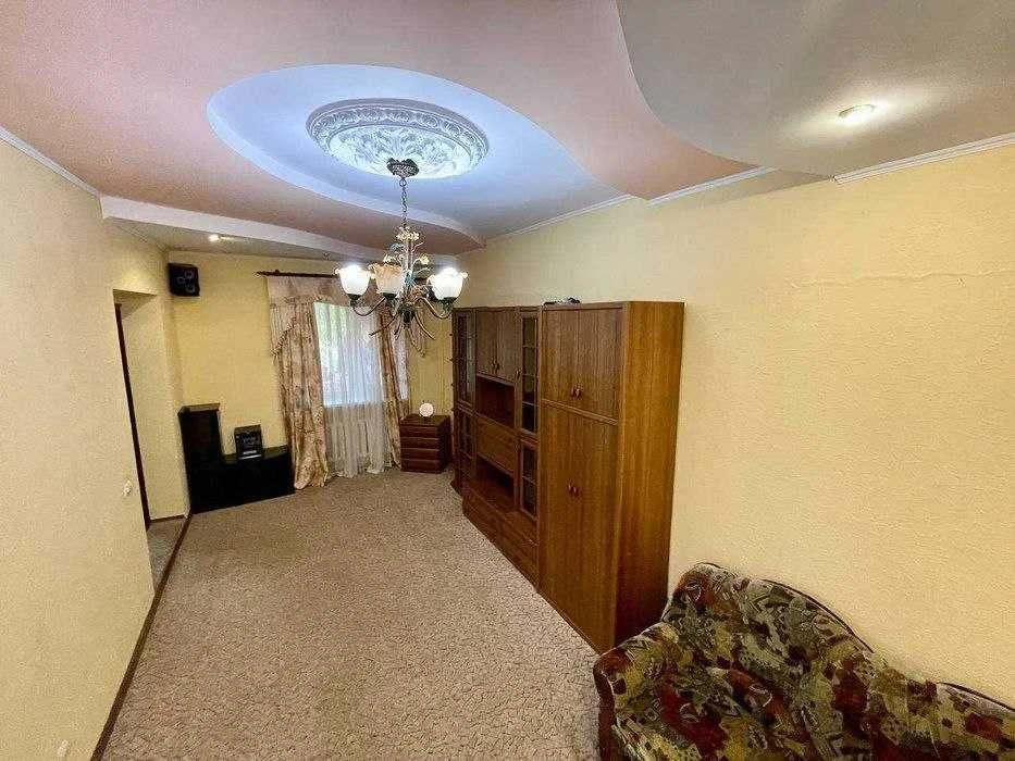 Продаж. Частина будинку, 4 кімнати, 103 м². Затишний район.