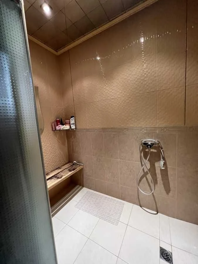 3-room apartment for sale 120 m², Holosiivskyi Avenue, 13