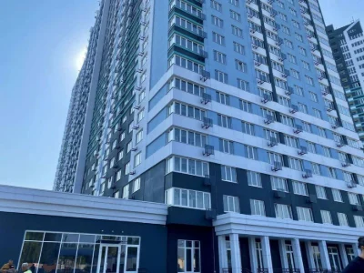 I will sell an exclusive apartment in a rented house at a price of 2023