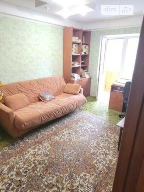 Sale of 3-room apartment 75 sq. m on Vasylkivska Street 8 • ID 345