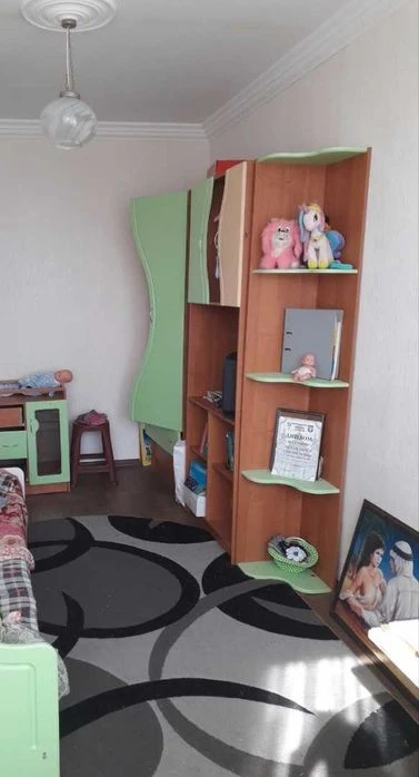 3 комнатная квартира на Слободке, ул.Рождественская, 81112