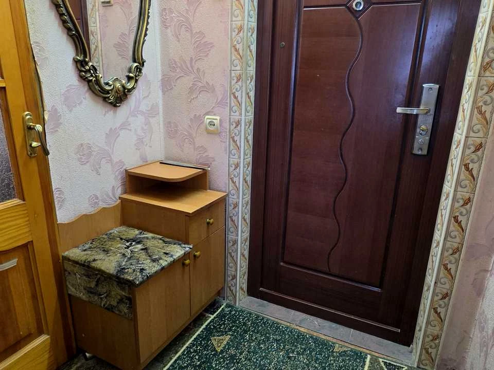 Apartment. Kharkiv, Bayrona Avenue.