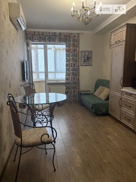 Sale of 1-room apartment 43.8 sq. m. on Degtyarivska Street 25A building