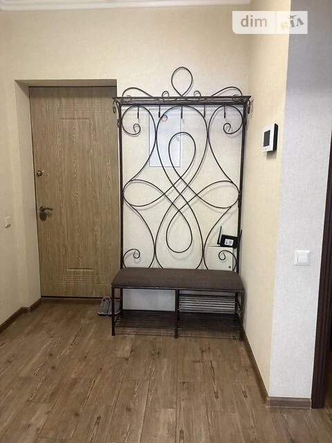Sale of 1-room apartment 43.8 sq. m. on Degtyarivska Street 25A building