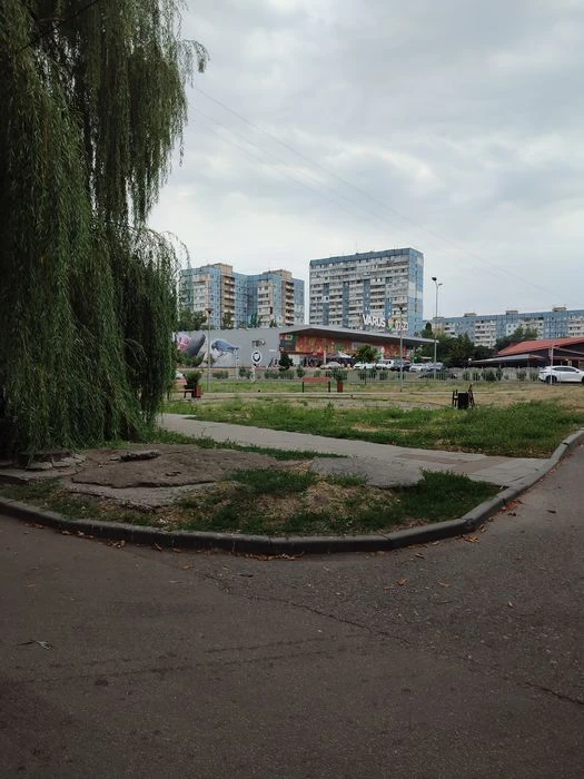 Продам 2 х кв-ру на Червоному Камені 5/9 пре