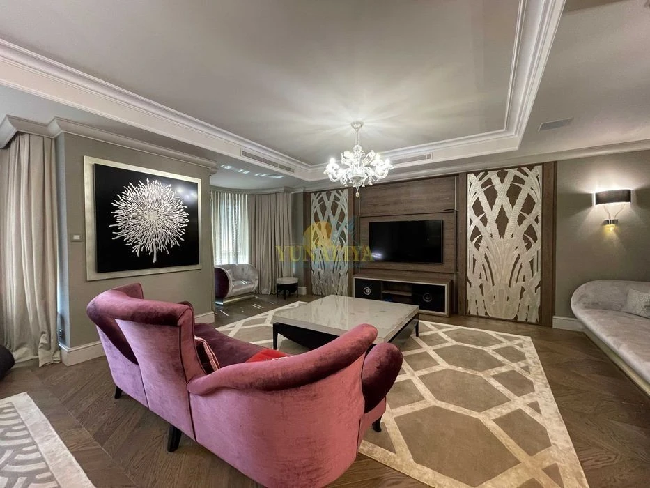 Sale! 5 rooms St. Institutskaya 18 a in the residential complex "Lipskaya Tower