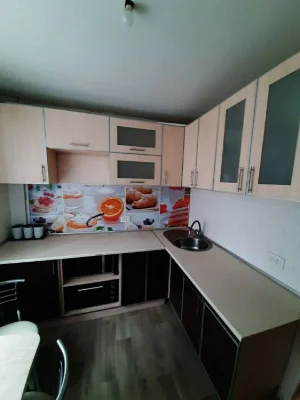 3х комнатная квартира на Металлургов