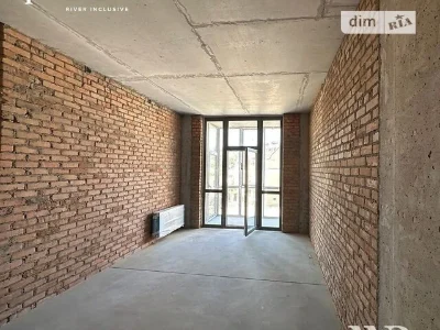 Sale of 1-room apartment 48.6 sq. m. on Naberezhno-Khreshchatytska Street