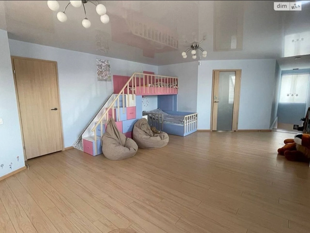 For Sale Apartment Working